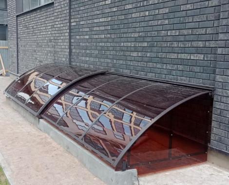 Раздвижные козырьки для приямка / полуподвала ФЛАГМАН от производителя — фото 2